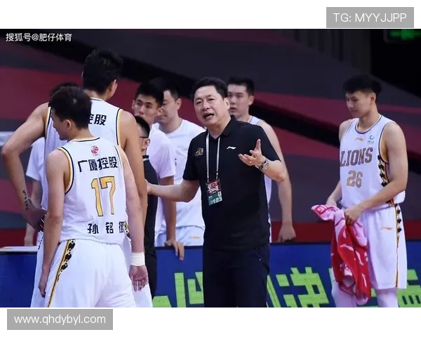 浙江广厦力战强敌誓夺胜利 聚焦本场精彩对决全程分析